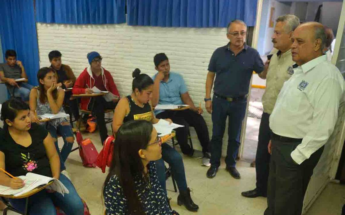 Más De 3 Mil 600 Jóvenes Presentan Examen De Admisión El Heraldo De Chiapas Noticias Locales 8131