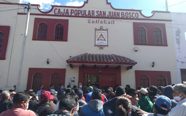 Socios de la caja San Juan Bosco se manifiestan por presunto fraude - El  Heraldo de Chiapas | Noticias Locales, Policiacas, sobre México, Chiapas y  el Mundo