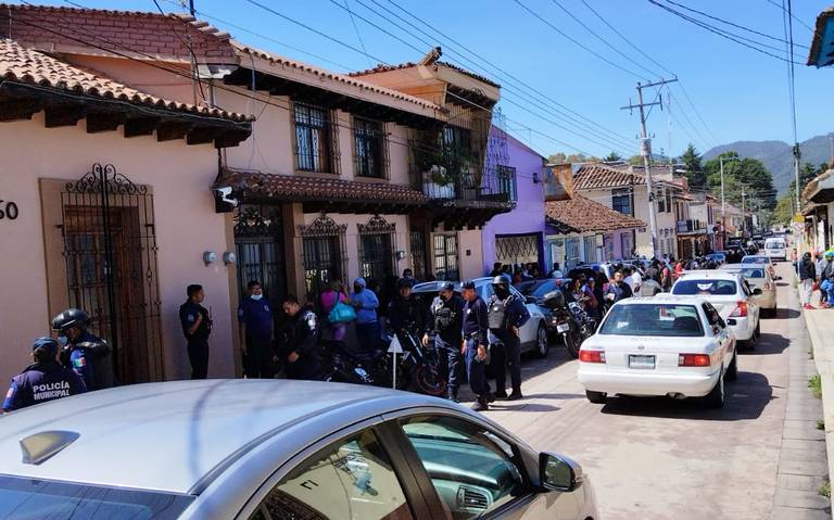 Videos] Indígenas amedrentan a trabajadores del Sanatorio Bonilla en SCLC -  El Heraldo de Chiapas | Noticias Locales, Policiacas, sobre México, Chiapas  y el Mundo