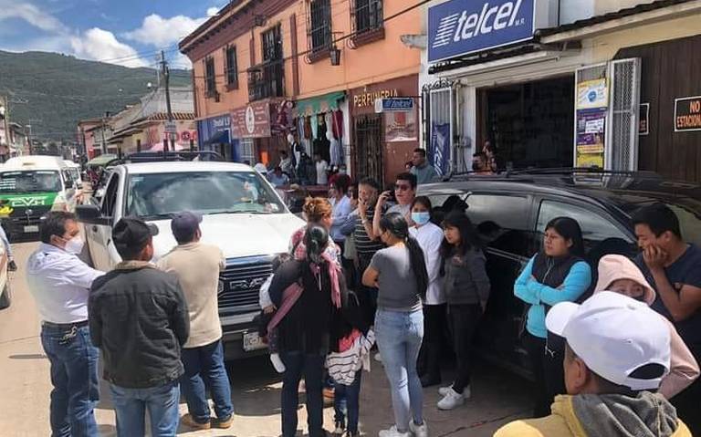 En San Cristóbal pobladores impiden corten de luz electrica - El Heraldo de  Chiapas | Noticias Locales, Policiacas, sobre México, Chiapas y el Mundo